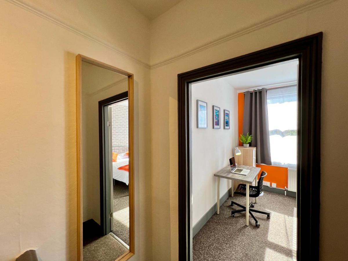 Hébergement de vacances Clarence House 3 Bedrooms 8min To Station E17 North East *