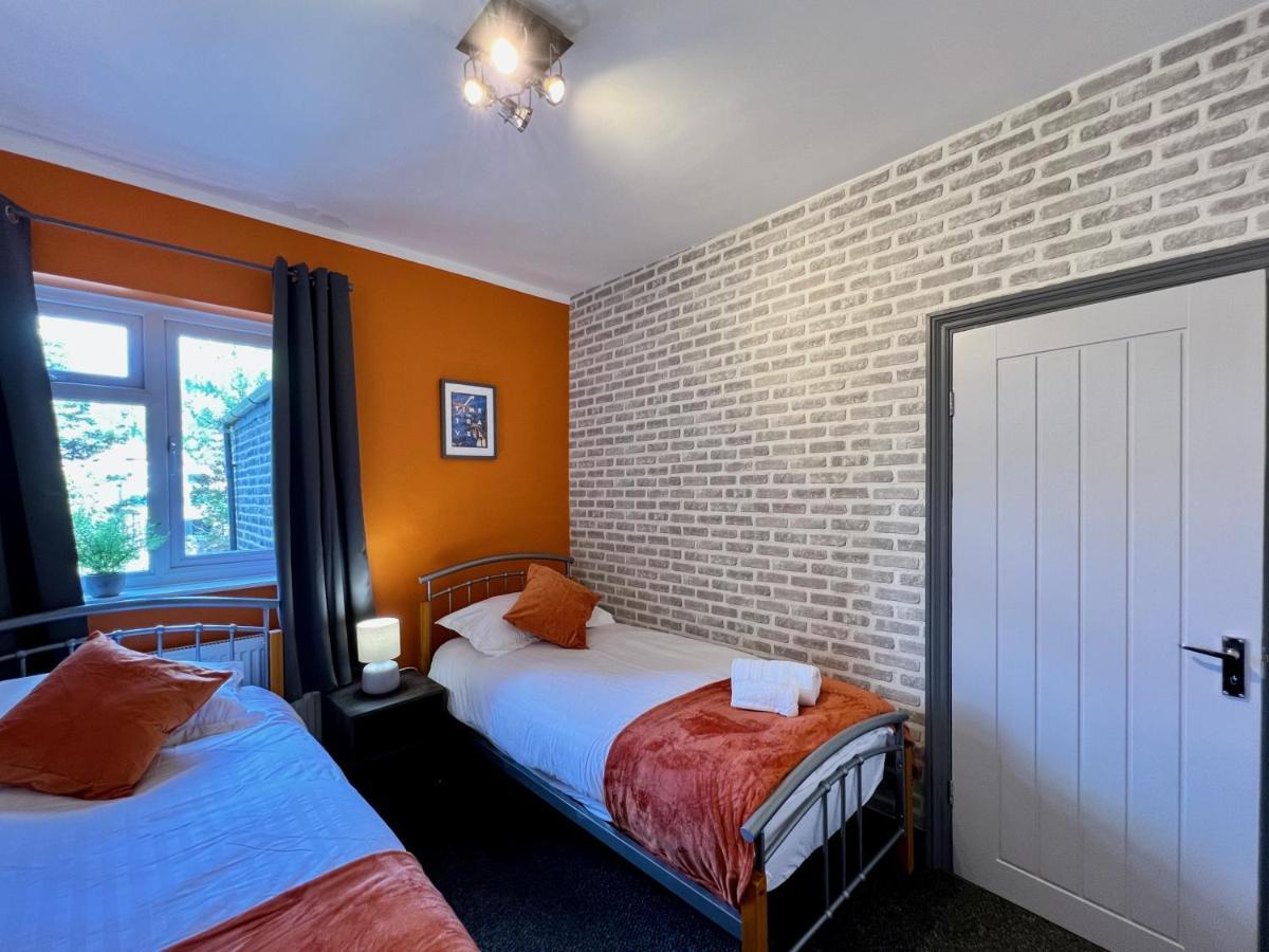 Hébergement de vacances Clarence House 3 Bedrooms 8min To Station E17 North East